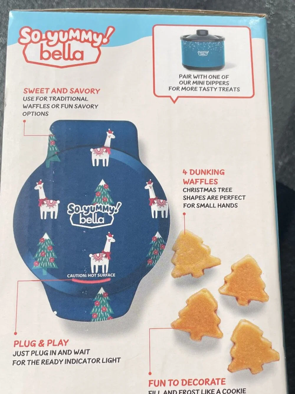 So Yummy by Bella Mini Dunker Waffle Maker (Holiday/Christmas Tree Edition)-NWT